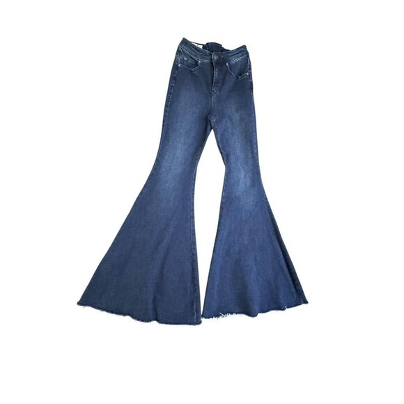 WE THE FREE people CRVY bell bottom jeans size 26 lace up detail in back - Picture 2 of 9